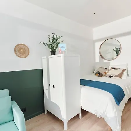 Lumineux - 2 Min De Lille Apartment