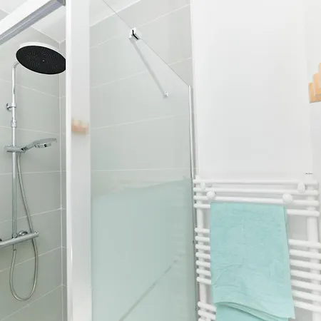 Lumineux - 2 Min De Lille Appartement